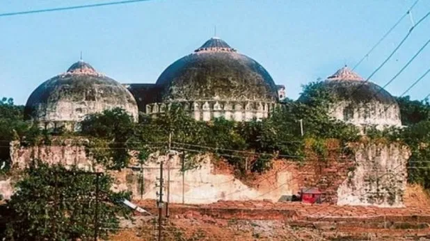 बाबर द्वारा बनवाई गई मस्जिद